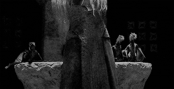 ariannsmartell:  Daenerys has taken up residence in Meereen. She has conquered the