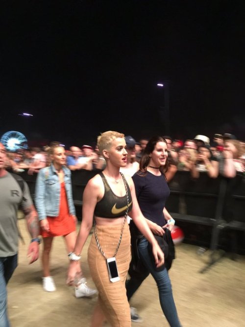 iheartkatyperry: Katy Perry and Lana Del Rey at Coachella 2017 day 2 (x)