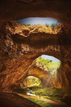 earthpics4udaily:  Devetashka caverna - Bulgaria