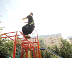 kungfusifu:  Cool parkour in our life!  Online buy nice kung fu clothing: http://www.icnbuys.com/kung-fu-clothing