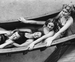 maudelynn:  Girls on the helter-skelter ride at Coney Beach Amusement Park, Wales, c.1939 via stanflouride.com 