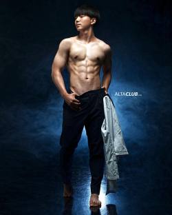 Viva!Asian Hunks!
