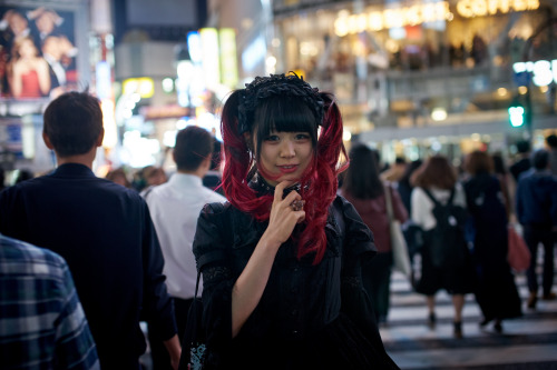 tomoike2525:    Tokyo Street Snap   