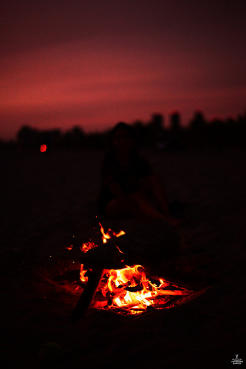 Night on the island with @mouuse© thekoreanbarber.com