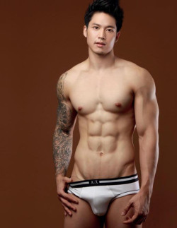 auberonbc:  For more Gorgeous Asian Men visit:http://auberonbc.tumblr.com/archive