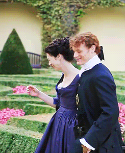 queencaitriona:  Cue more giggling. The pair are known for it. “When she gets