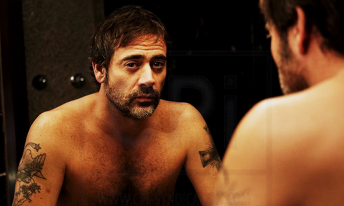 mypapawinchester:  Jeffrey Dean Morgan + Clavicles Requested by @tennantsforever