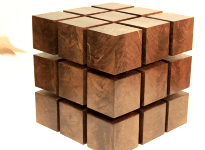ippinka:  Check out this floating block table that utilizes magnets to float and