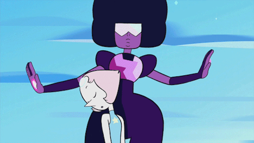toxzen:  pearl’s fusion dances with her gem crushes is like full homo 
