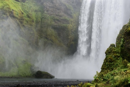 richherrmann:Closer view of the Skogafoss falls in southern Iceland.