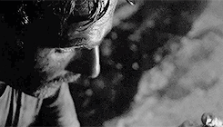 newtstiles:  &ldquo;The pain doesn’t go away. You just make room for it.”