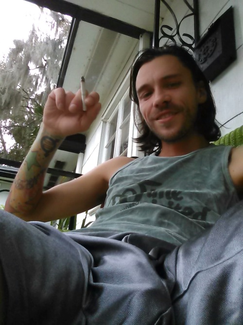 tattootodd80:  Having a smoke!  I love my cigs :-/