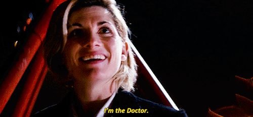 evangelineliily: I know exactly who i am.