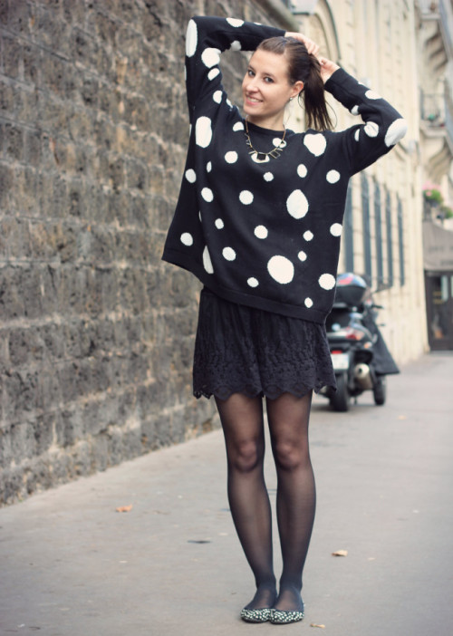 rickrudi:tightsobsession:  Peas. Via Valou Modeuze.  Sehr geil