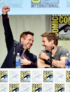 effiestrinkets:  Marvel Studios Panel - Comic-Con International 2014 [pt 1/?]  fun times!!