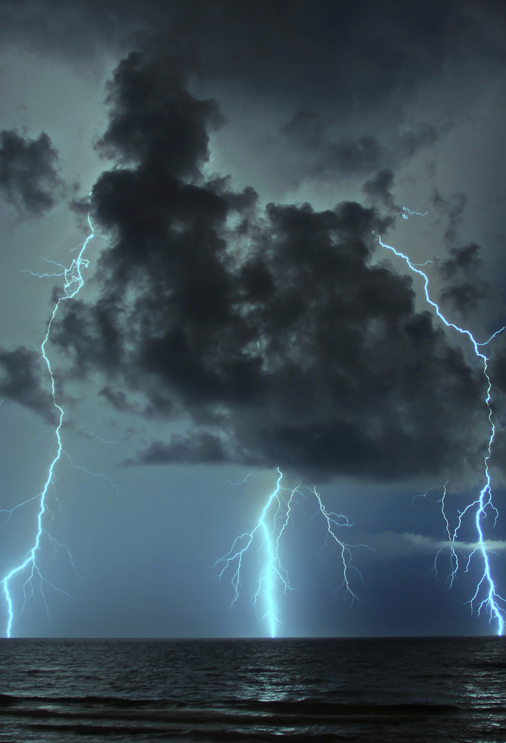 l0stship:  Raining Lightning / by Sam P