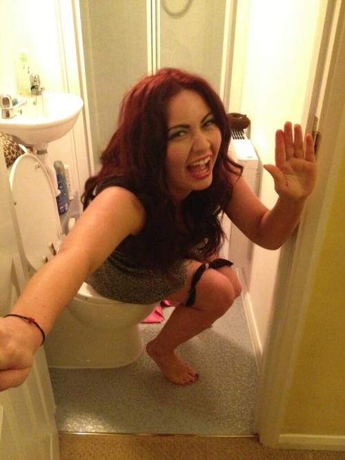 Sex dimitrivegas:  Pooping! pictures