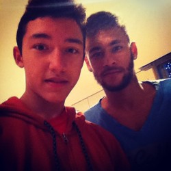 fzneymar:  Neymar & Fan  Photo posted