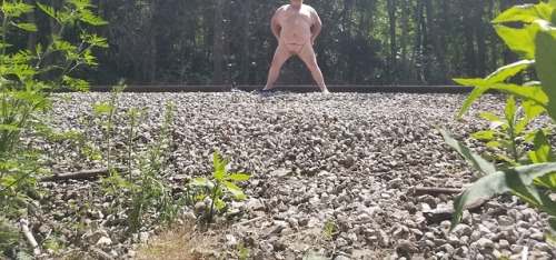 bigdaddy3650:  Nekkid on the tracks