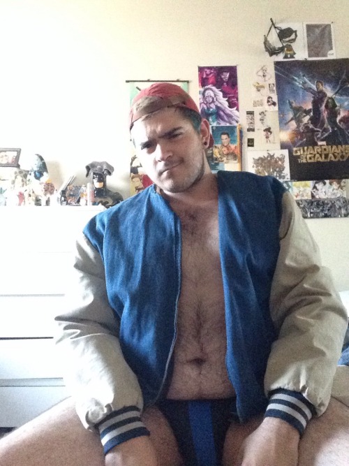 theoccasionalgod:  I totally play Football 