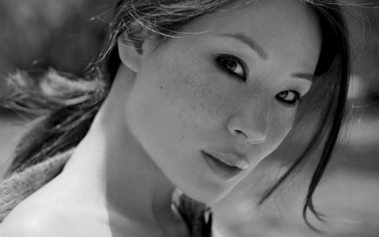 bruceconnoisseur-deactivated202:Lucy Liu adult photos