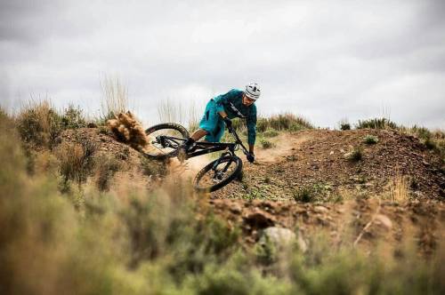 blog-pedalnorth-com:  @Regrann from @yeticycles - Sometimes it is not about a trail with prime singl