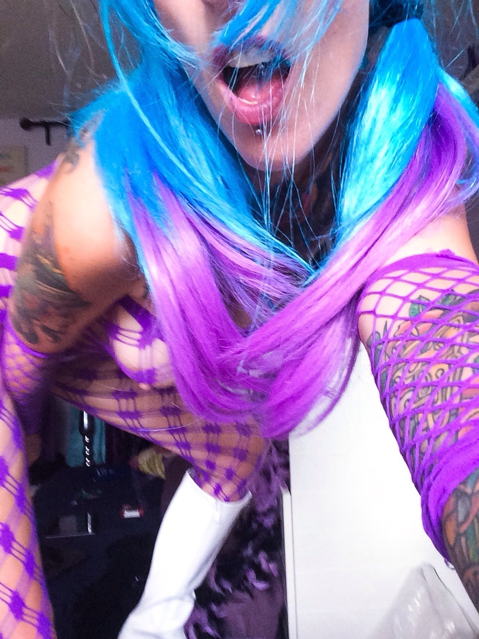 lilmisssynn:  Lilmisssynn - July 2015   Book a fantasy/taboo/fetish HD cam Skype