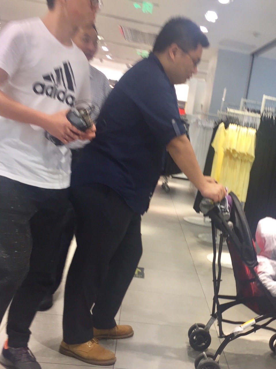 CN bear in Public 熊