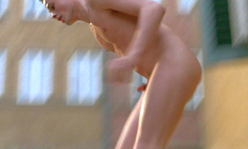 nudialcinema:  Marco Hofschneider nudo in “Europa Europa” (1990) 