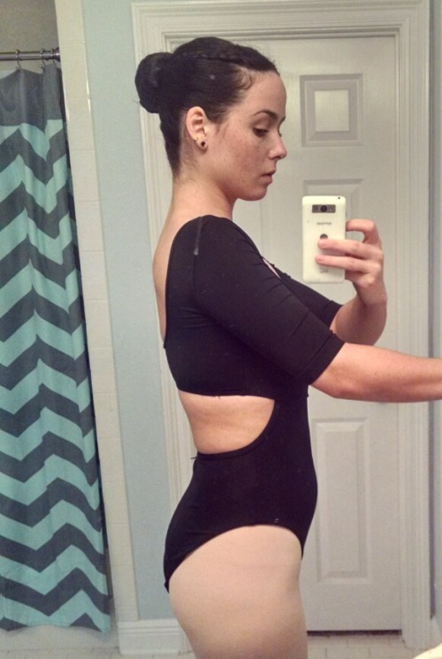 When you’re taking selfies, make sure you get your best side&hellip;the Bun