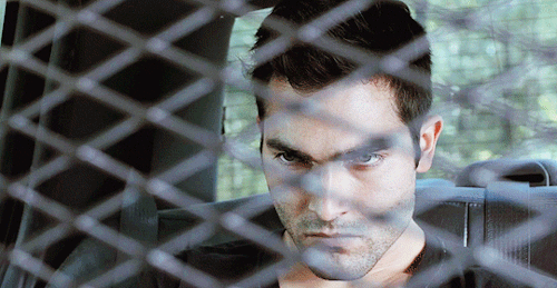 lonewolfed:EVERY STILES/DEREK SCENE EVER (2/?)I am not afraid of you.