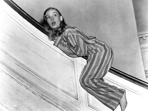 Veronica Lake / production still from René Clair’s I Married a Witch (1942)