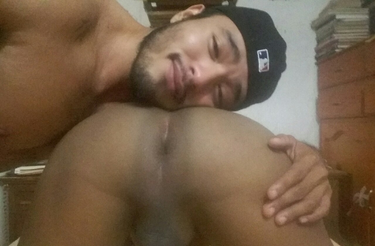 dominicanmen:  #GayBlatinoNerdLove Presents: 🇵🇦🌴Dominican.Men🌴🇵🇦
