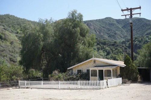 scoutingny:Scouting the ghost town of Mentryville, an oil drilling town in the Santa Susana Mountain