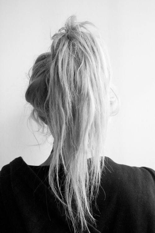 e-s–c-a–p-e:  B&W
