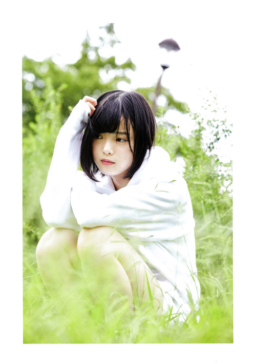 Yurina Hirate - U18 bloom