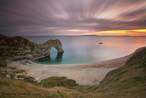 Durdle Door twilight by antonyspencer on Flickr.