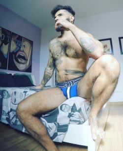 hugoajm:Good morning! With @cellblock13la