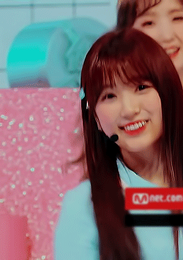 dahyun:190404 iz*one @ m countdown // nako