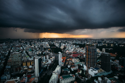 Apocalyptic Sky- Ho Chi Minh City (Saigon) - Vietnam (August 2016)