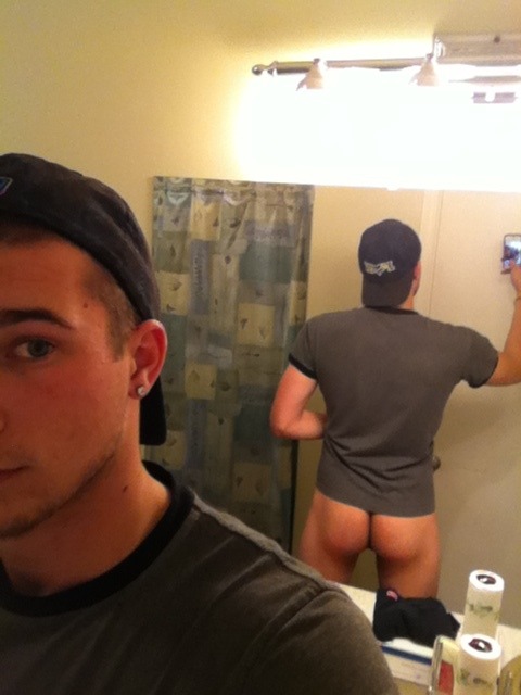 guysamateurcrap:  Follow me on: www.guysamateurcrap.tumblr.com
