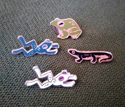 NEWT JUST DROPPED!Cute amphibian pins are all on my etsy, just joined by their salamander/newt buddy