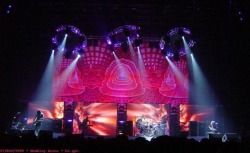 TOOL live