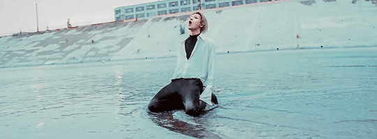 oshx:  â€œif I can wash away my sins I will get on my knees right now even if