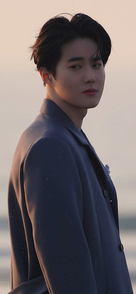Suho; Self Portrait