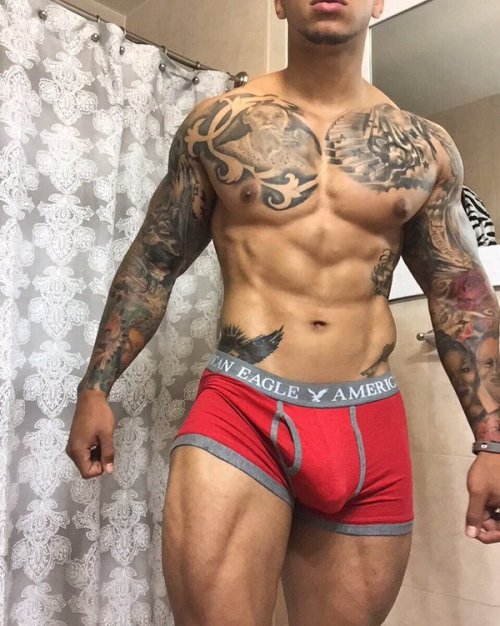 dominicanbamboo2:  Sexy Dominican Pedro Borrell Jr