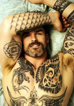 Fur, Tats, Leather and Scruff...