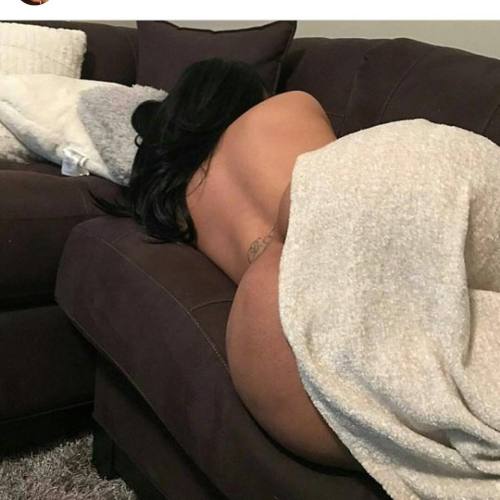 awesomeblack-girls:Delicious black babes are desperate to meet men!