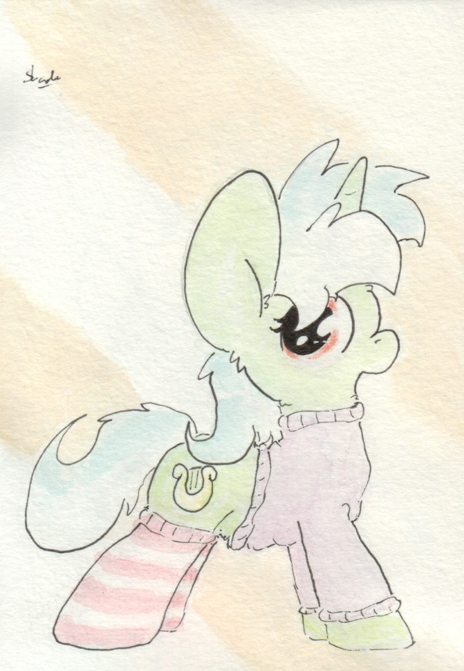 slightlyshade:She’s got a new sweater! Isn’t it nice? =3