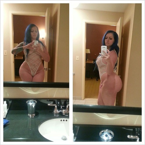 curvyslave4bbc:  booty-boobs-booches:  ELKE THE STALLION  http://curvyslave4bbc.tumblr.com/ White Women are just Slaves For BIG BLACK COCK 